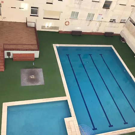Cozy Studio 2 Min Walking Distance From Beach شقة